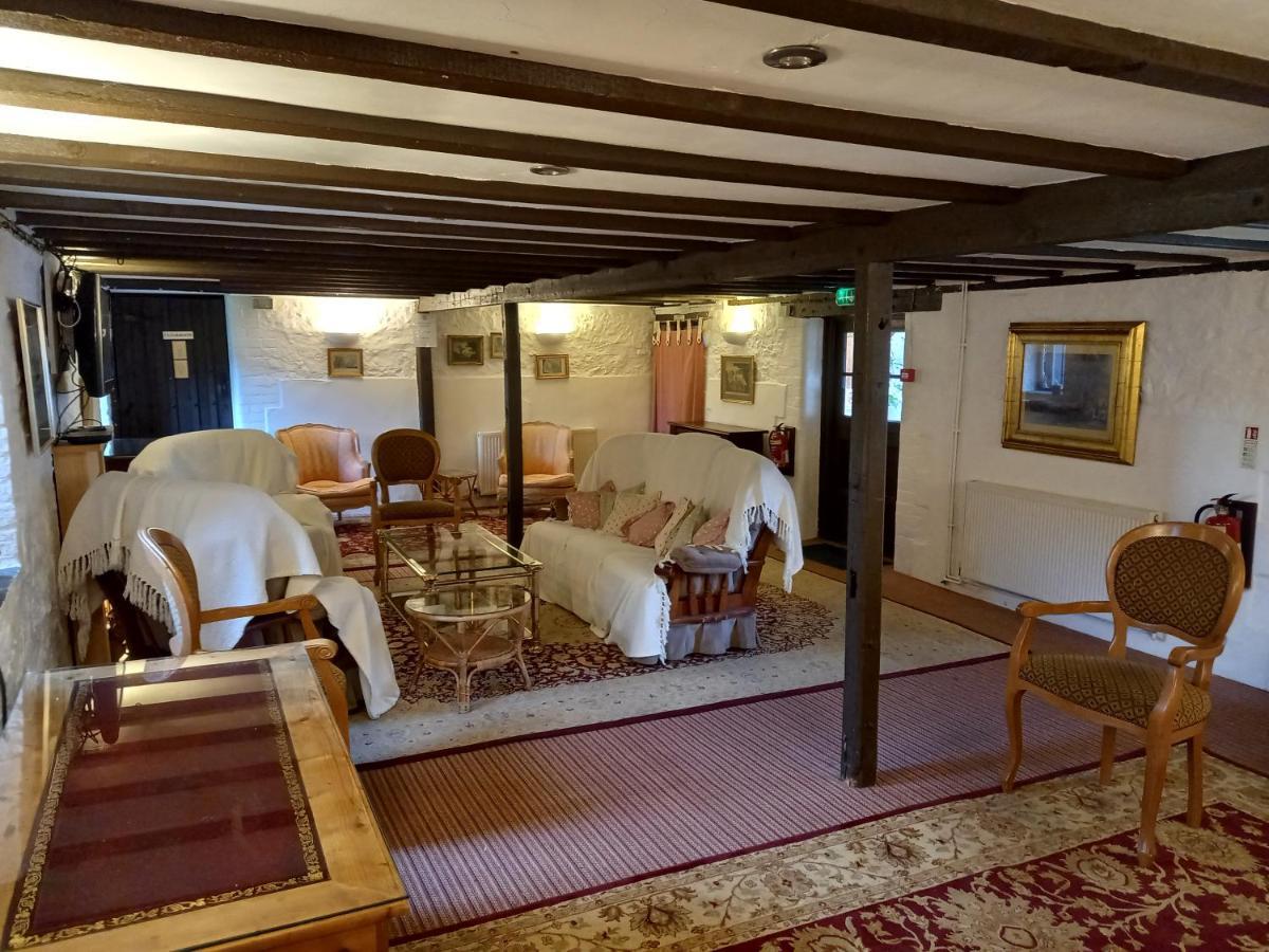 Bickleigh Castle